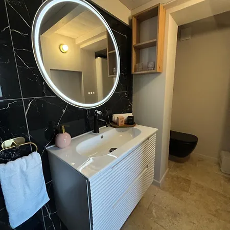 Nyaraló Charmante Maisonnette A *